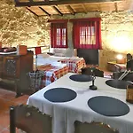 Cozy House In águeda 45 M² With Shared Pool Casa de Férias *