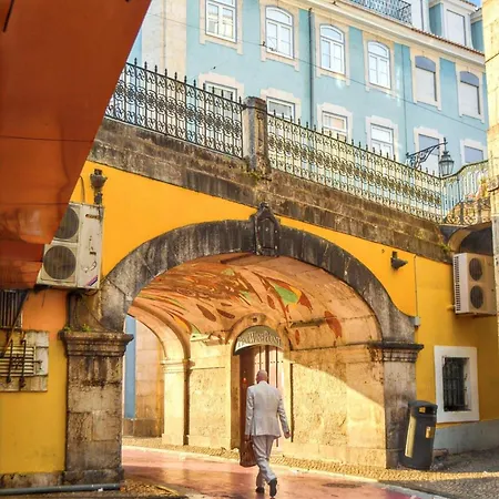 Дом отдыха Cozy House In Agueda 45 M² With Shared Pool Urgueira (Aveiro)