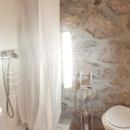 Cozy House In águeda 45 M² With Shared Pool * Urgueira (Aveiro)