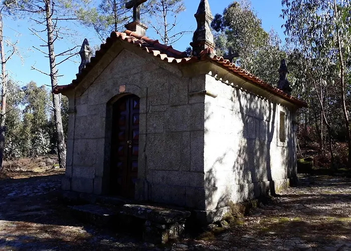 Дом отдыха Cozy House In Agueda 45 M² With Shared Pool *