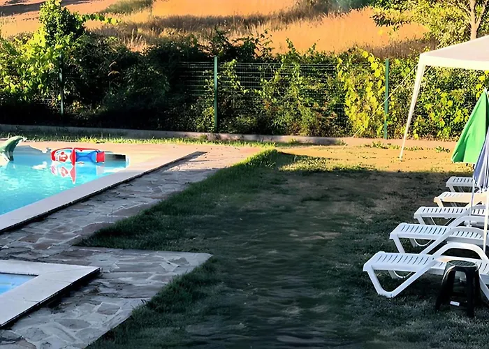 Cozy House In Agueda 45 M² With Shared Pool Дом отдыха